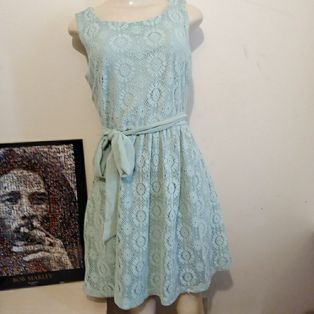 Mint green fancy lace dress sz small